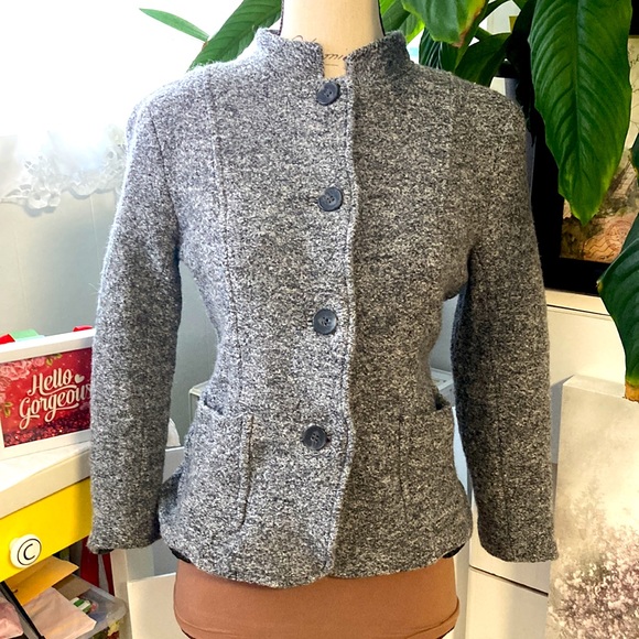 Talbots pea coat blazer jacket. Fitted. Wool blend. 4 button closure. - Picture 2 of 6